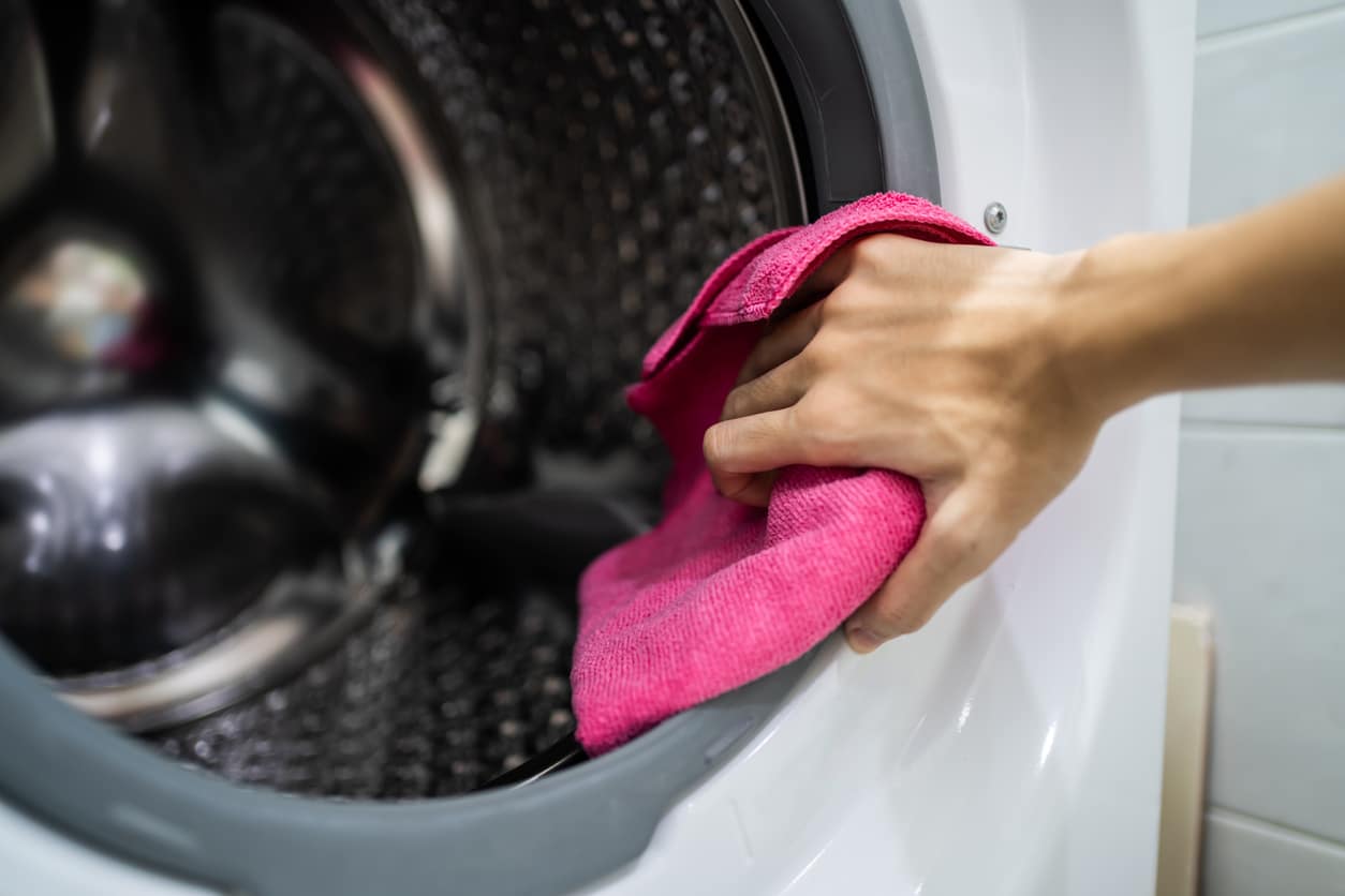 How To Clean Your Washer & Dryer